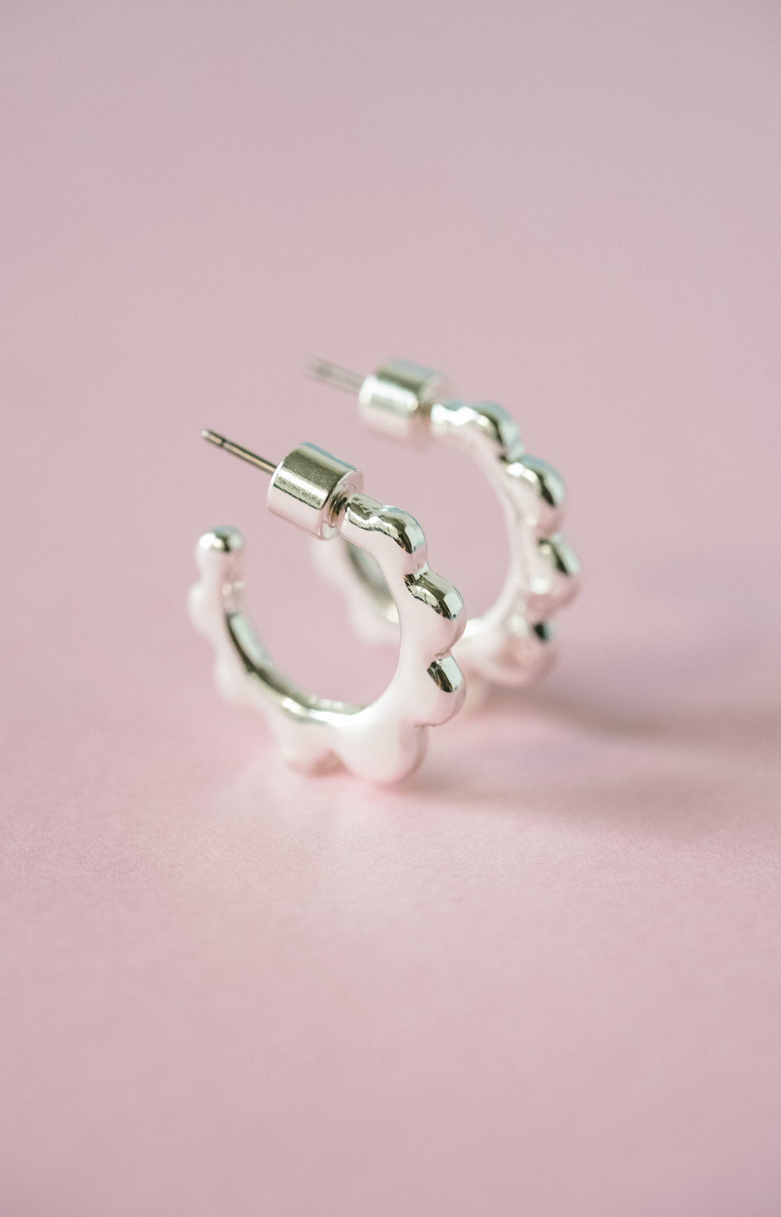 Scalloped Mini Hoop - Silver