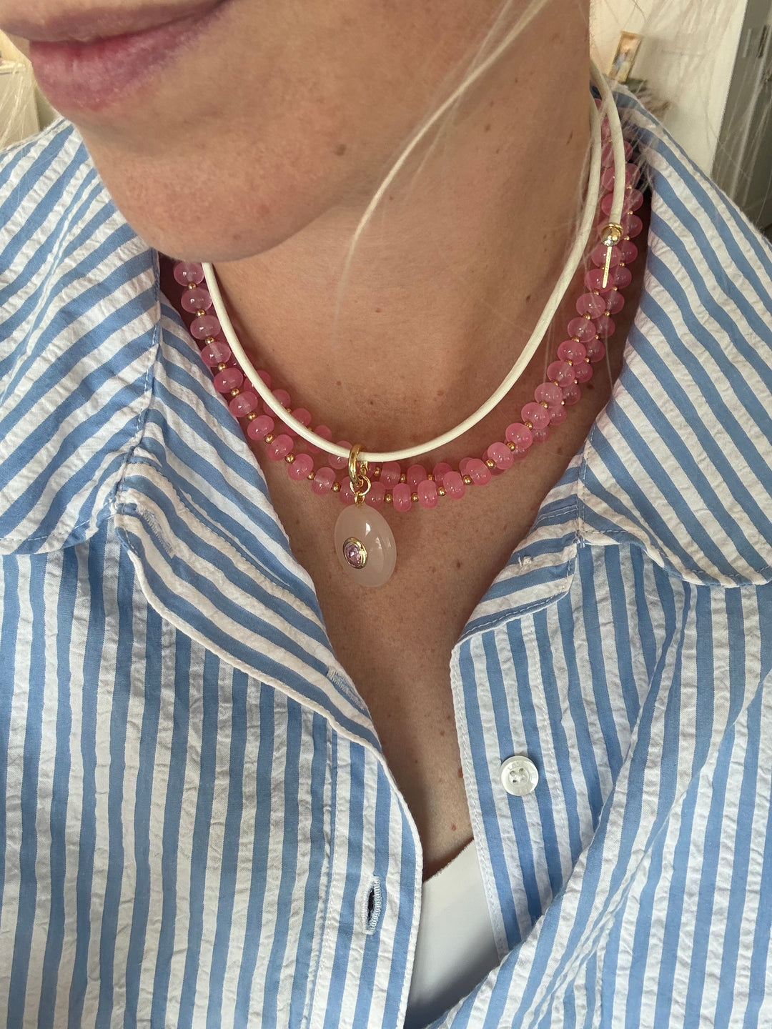 Combing Necklace - Coconut / Pink