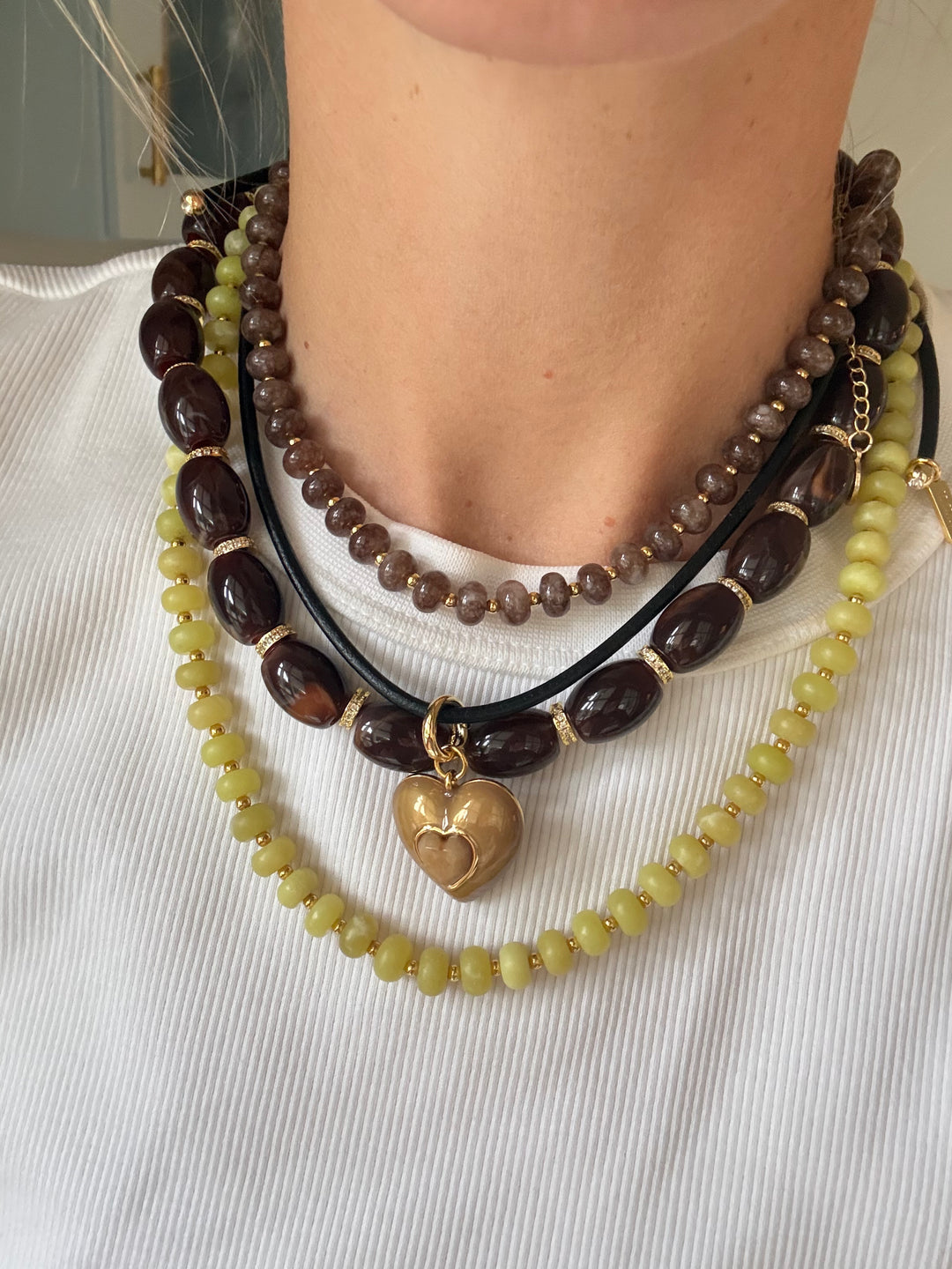 Heart Pendant Necklace - Black / Cream